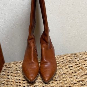 Lucky brand Kitrie boots in size 9. Worn once.